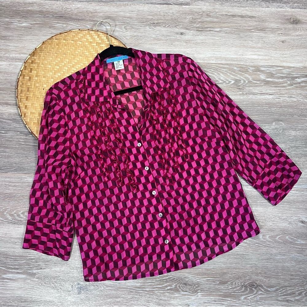 Johnny was 100% silk geometric cube print blouse art to wear